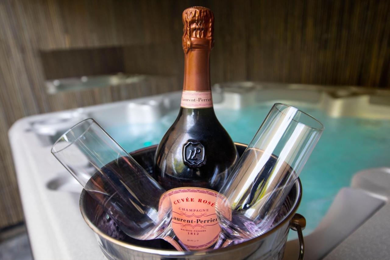 The Bells - Luxury Serviced Apartments Leeds  Eksteriør bilde