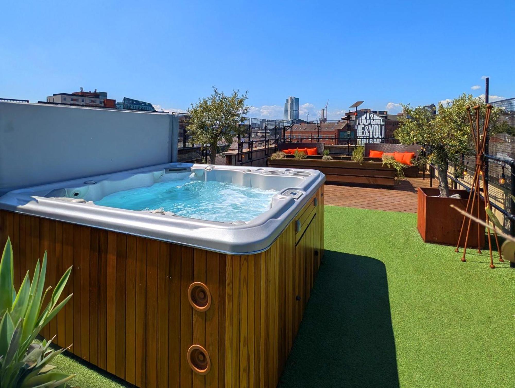 The Bells - Luxury Serviced Apartments Leeds  Eksteriør bilde