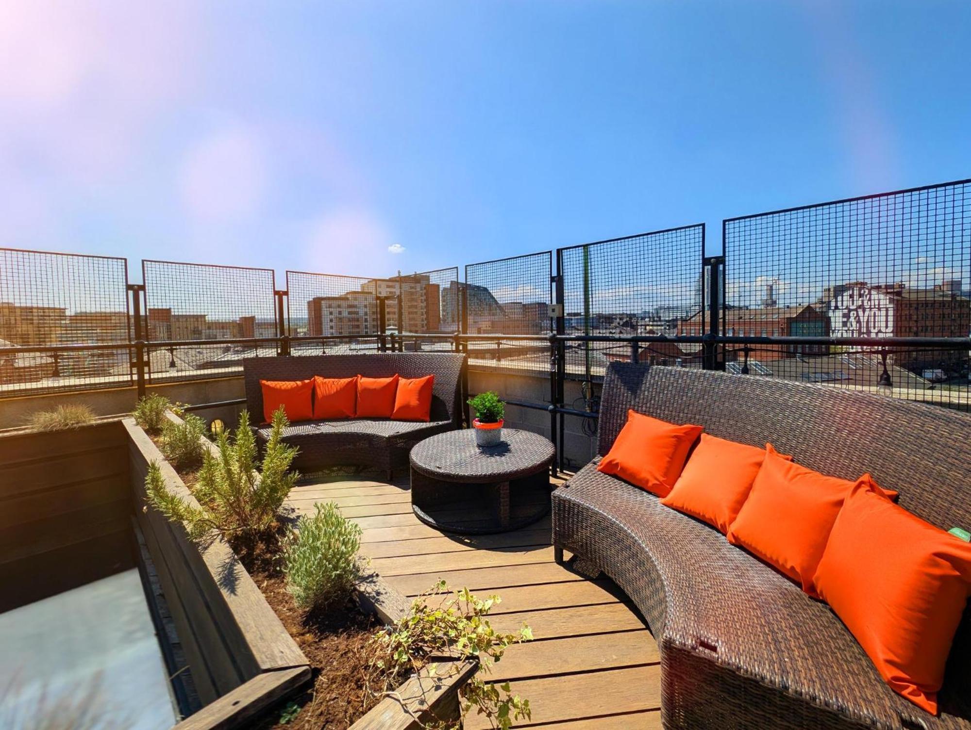 The Bells - Luxury Serviced Apartments Leeds  Eksteriør bilde