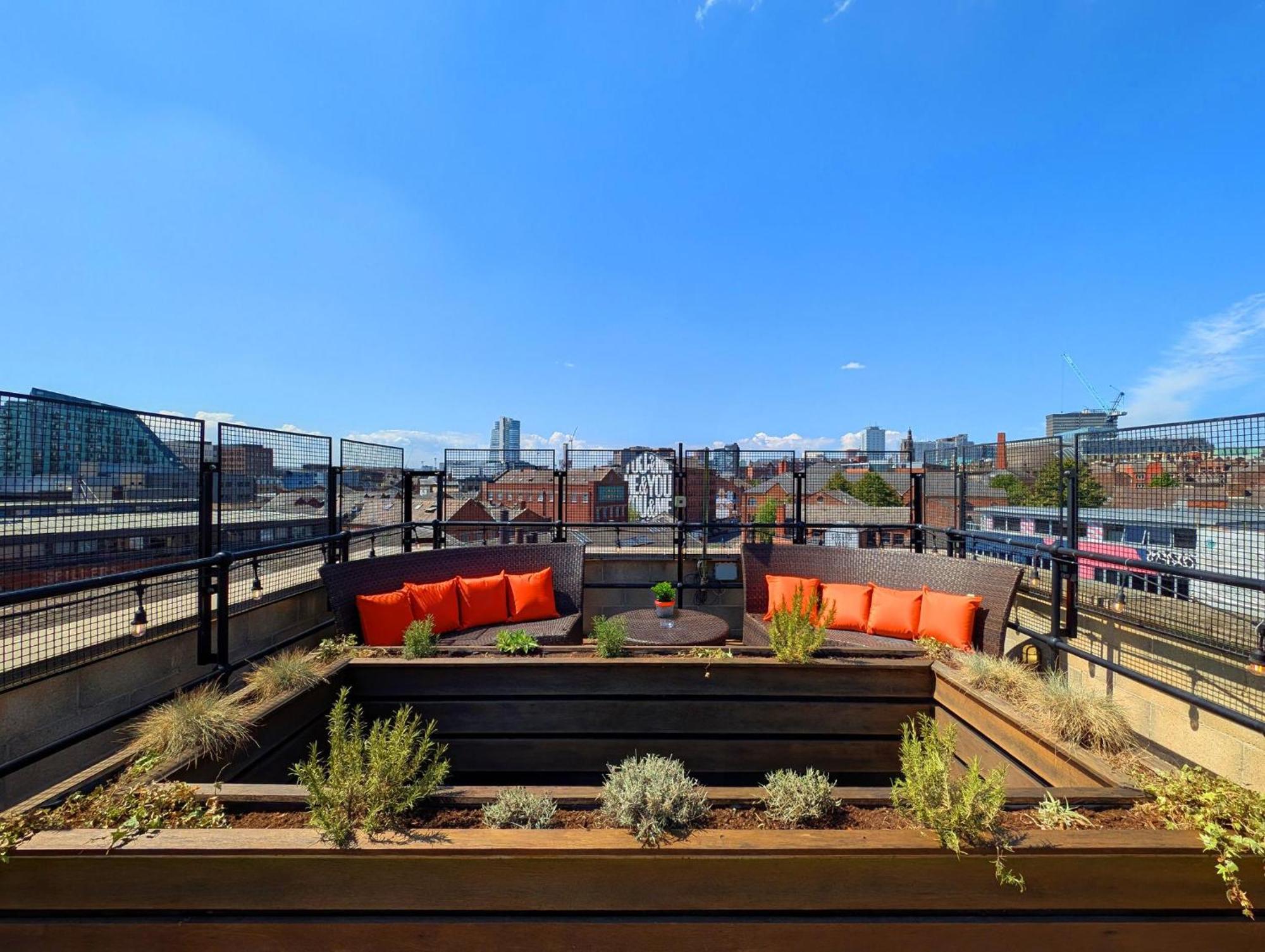The Bells - Luxury Serviced Apartments Leeds  Eksteriør bilde